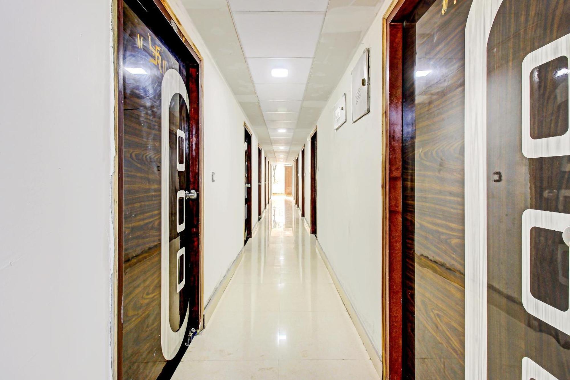 Hotel O Adhin Residency Hyderabad Exterior foto