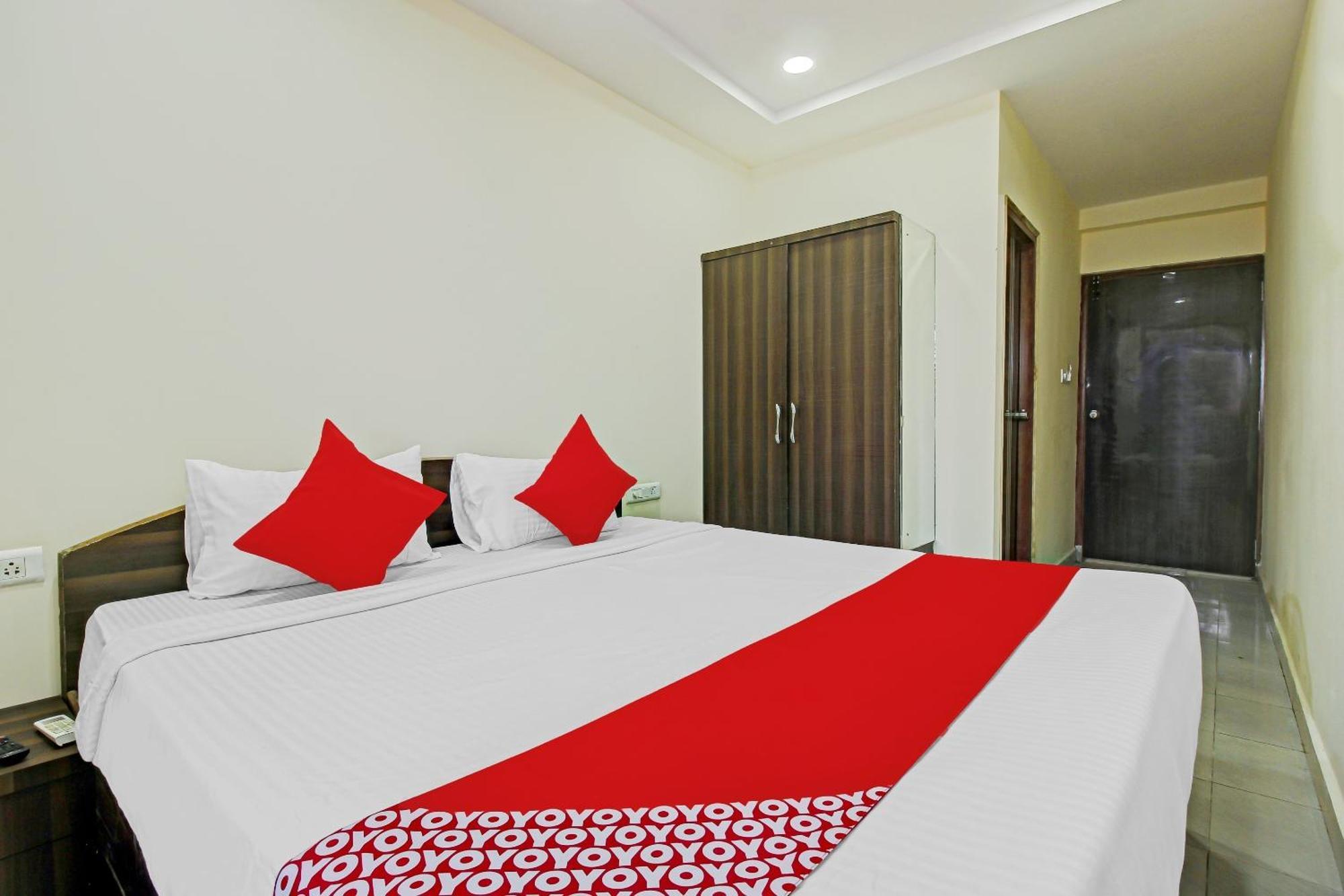Hotel O Adhin Residency Hyderabad Exterior foto
